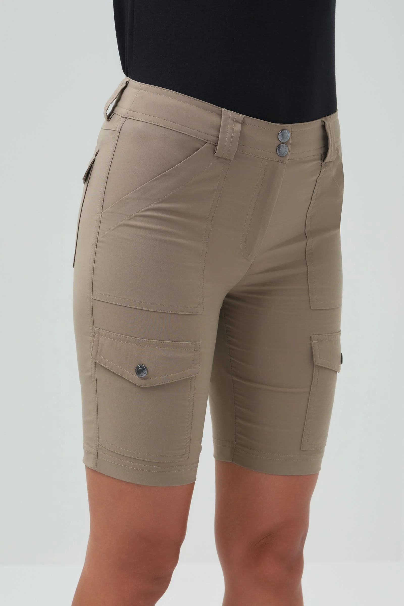 Apiedi Cargo Shorts - Image 11