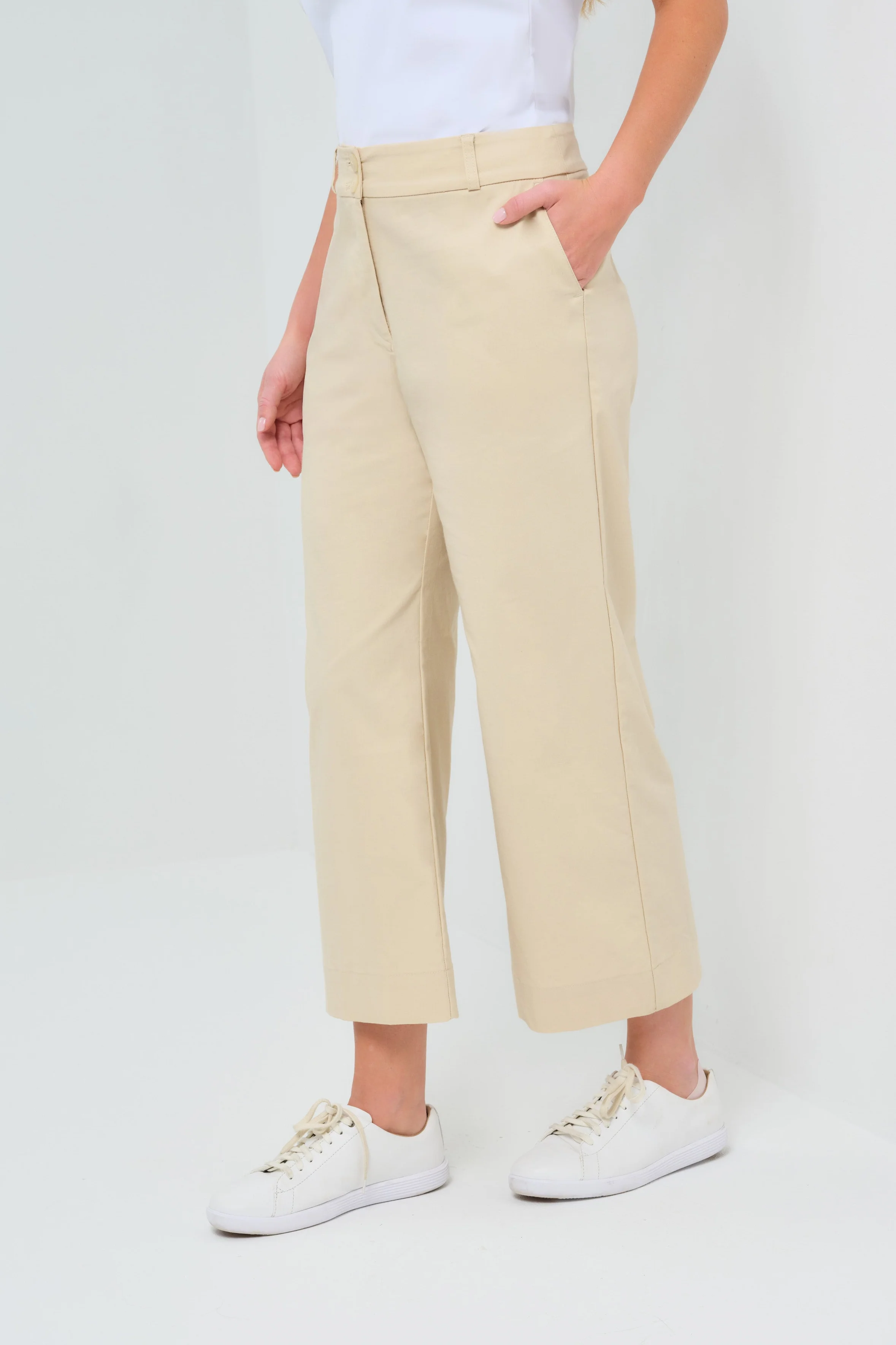 Ivanna Performance Cotton Cropped Flare Pant - Image 3