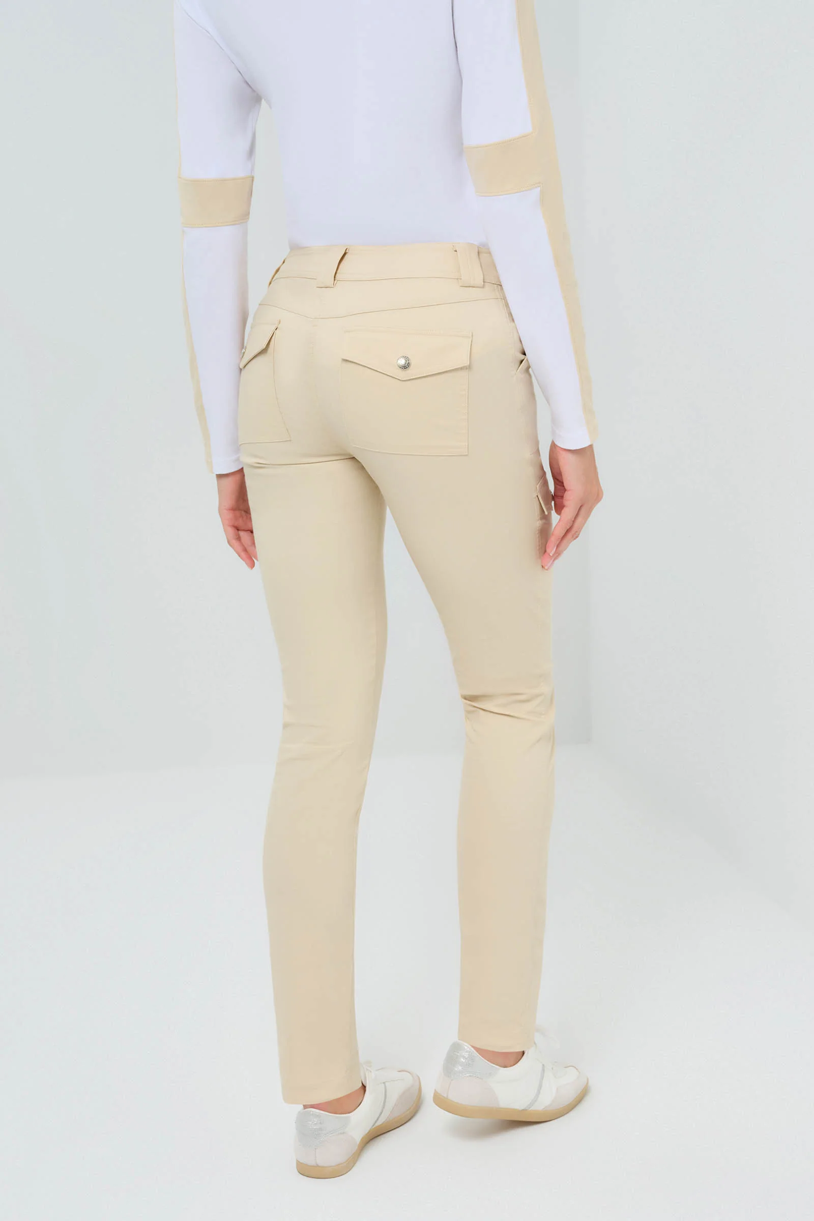 Kate Skinny Cargo Pant in Wheat - Image 4
