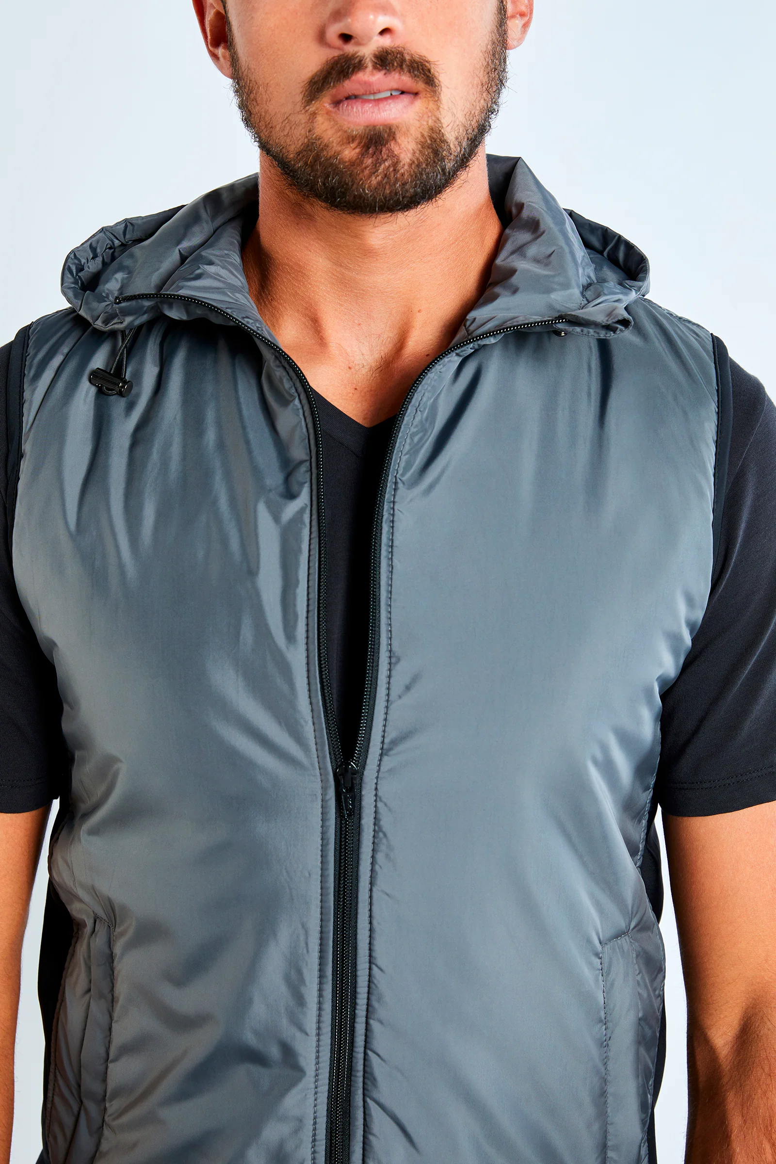 Leonardo Hooded Vest - Image 5