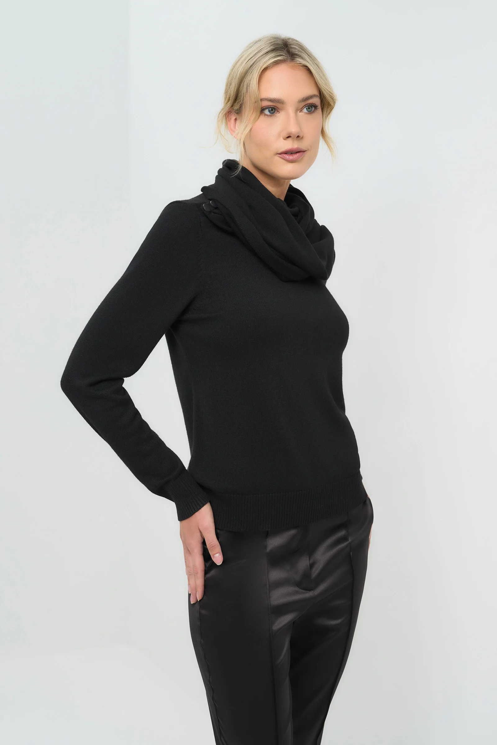 Seneca Cashmere Blend Sweater with Scarf - Image 4