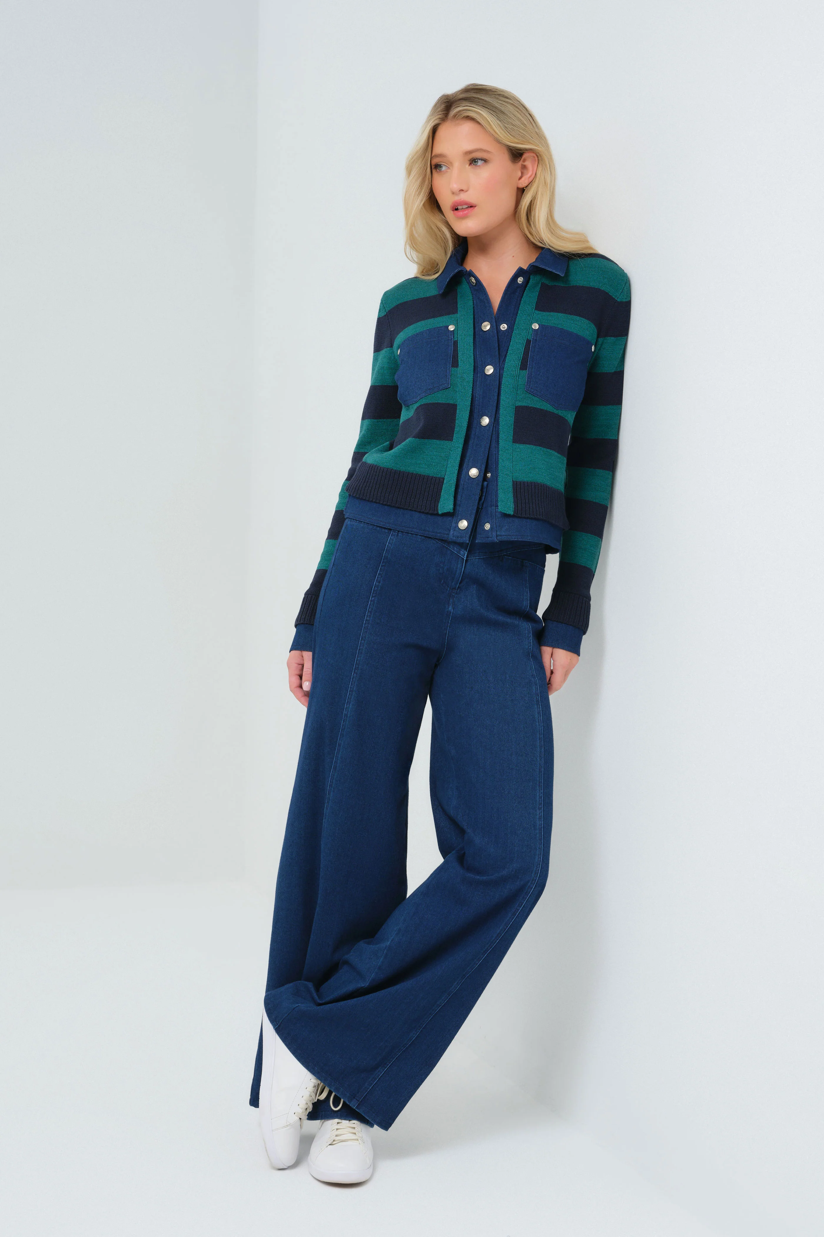 Sienna Sweater Knit & Performance Denim Trucker Jacket - Image 4