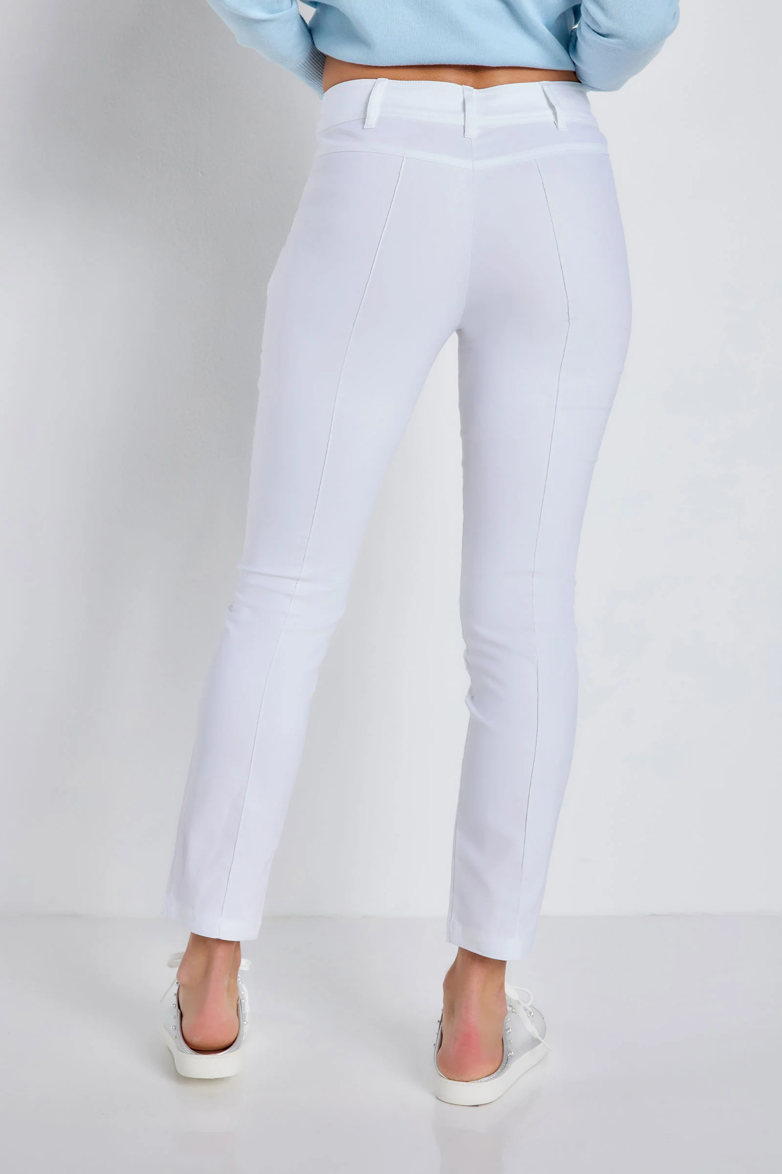 The Peggy Zippered Pant in White - Image 3