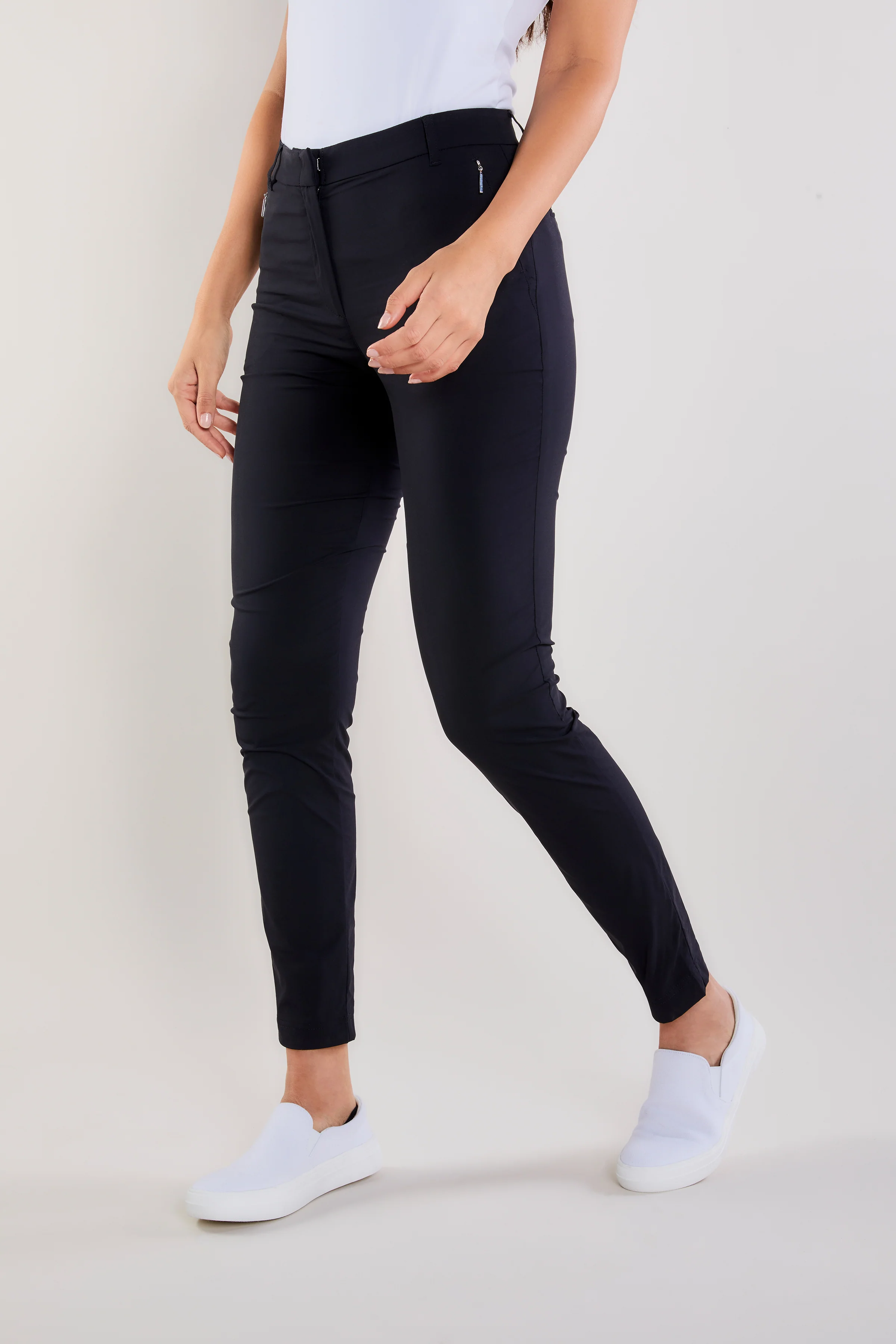 The Thea Curvy Pant - Image 11