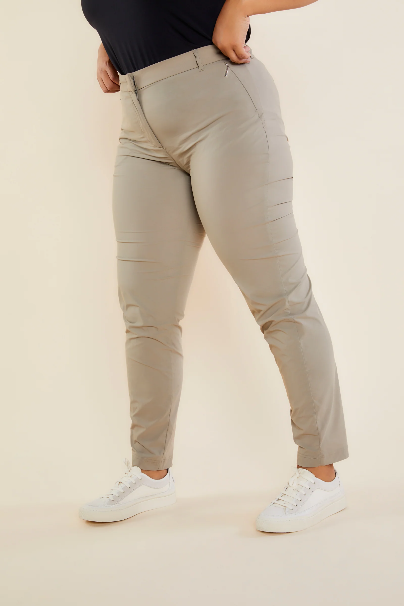 The Thea Curvy Pant - Image 8