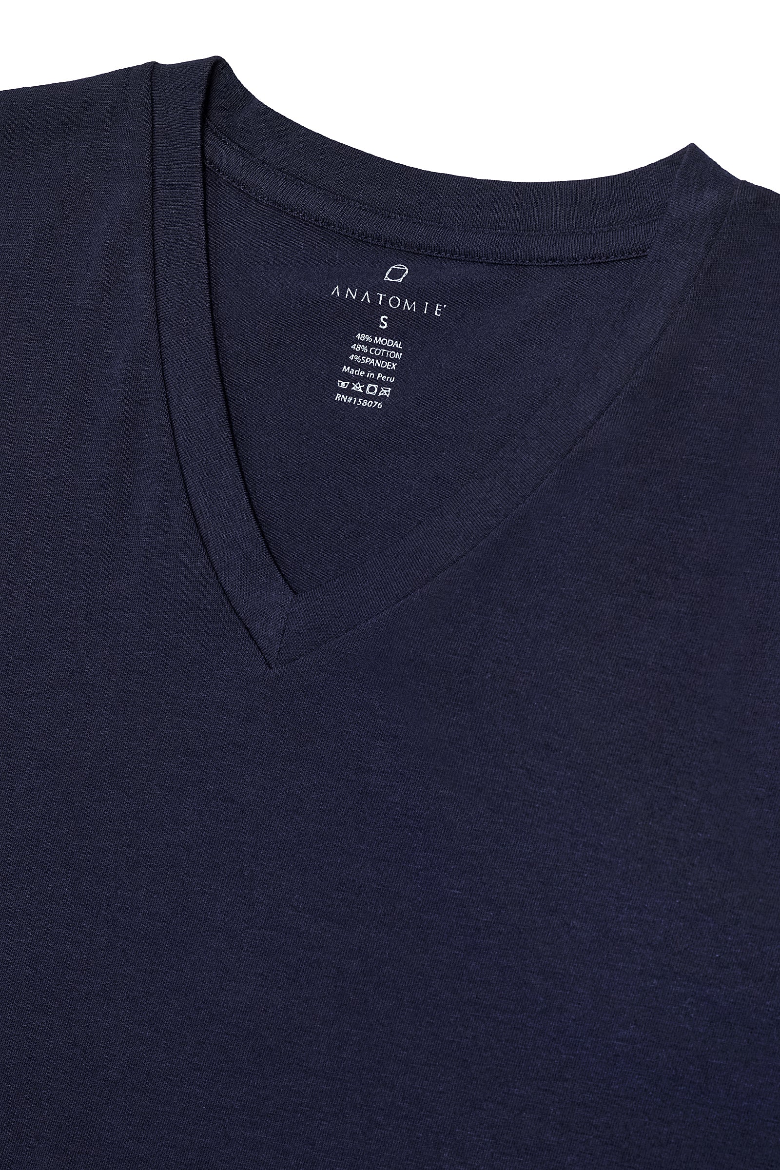 Vince V-Neck T-Shirt - Image 11