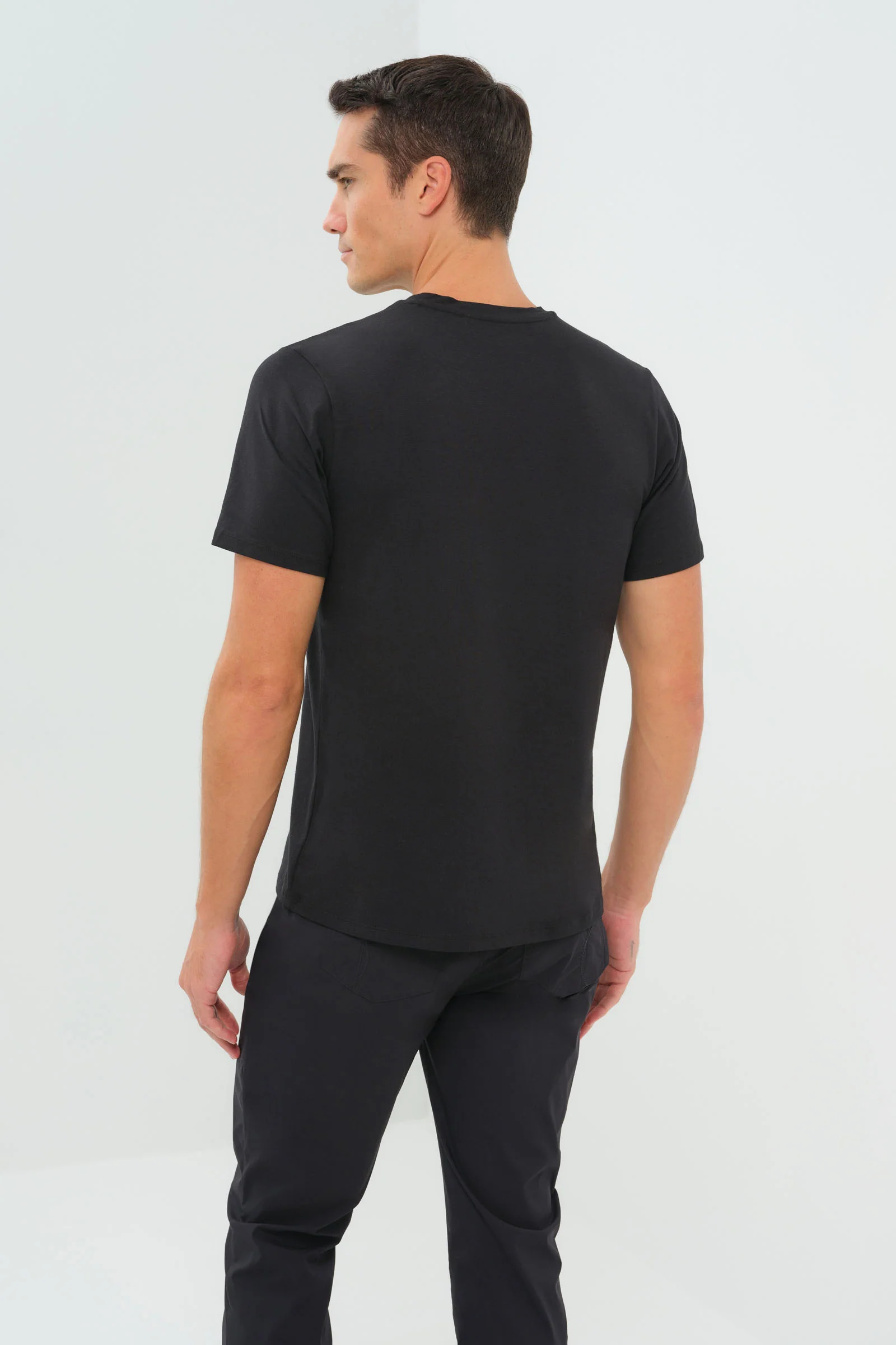 Vince V-Neck T-Shirt - Image 6