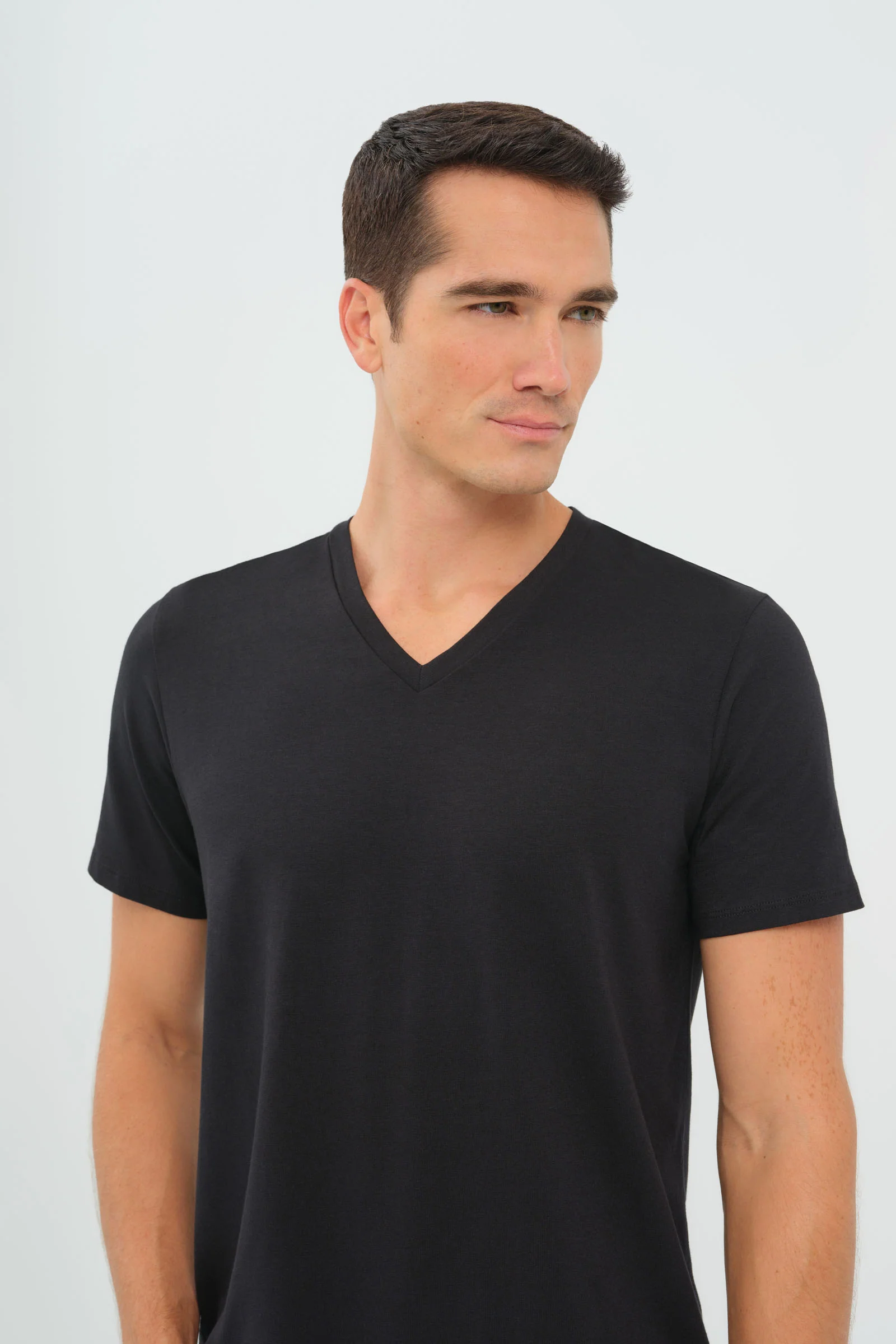 Vince V-Neck T-Shirt - Image 7