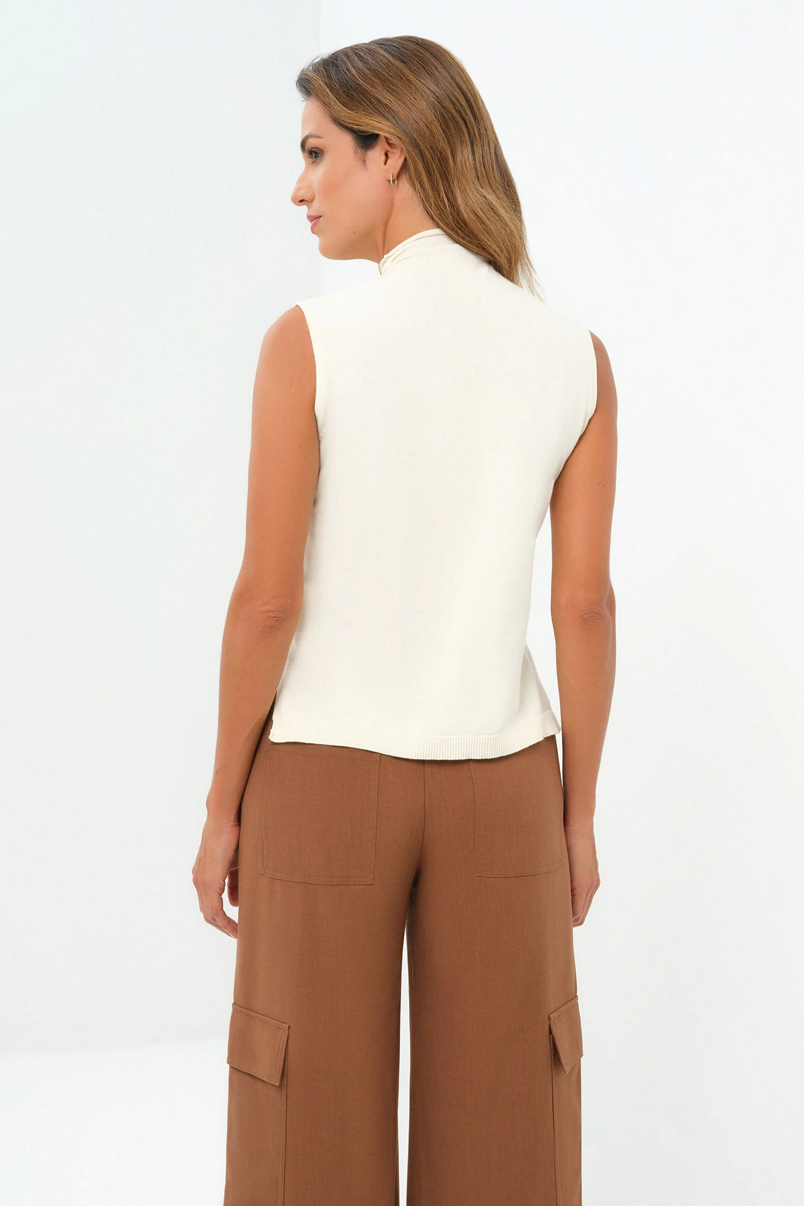 Viola Sweater Knit Sleeveless Button Down Top - Image 9